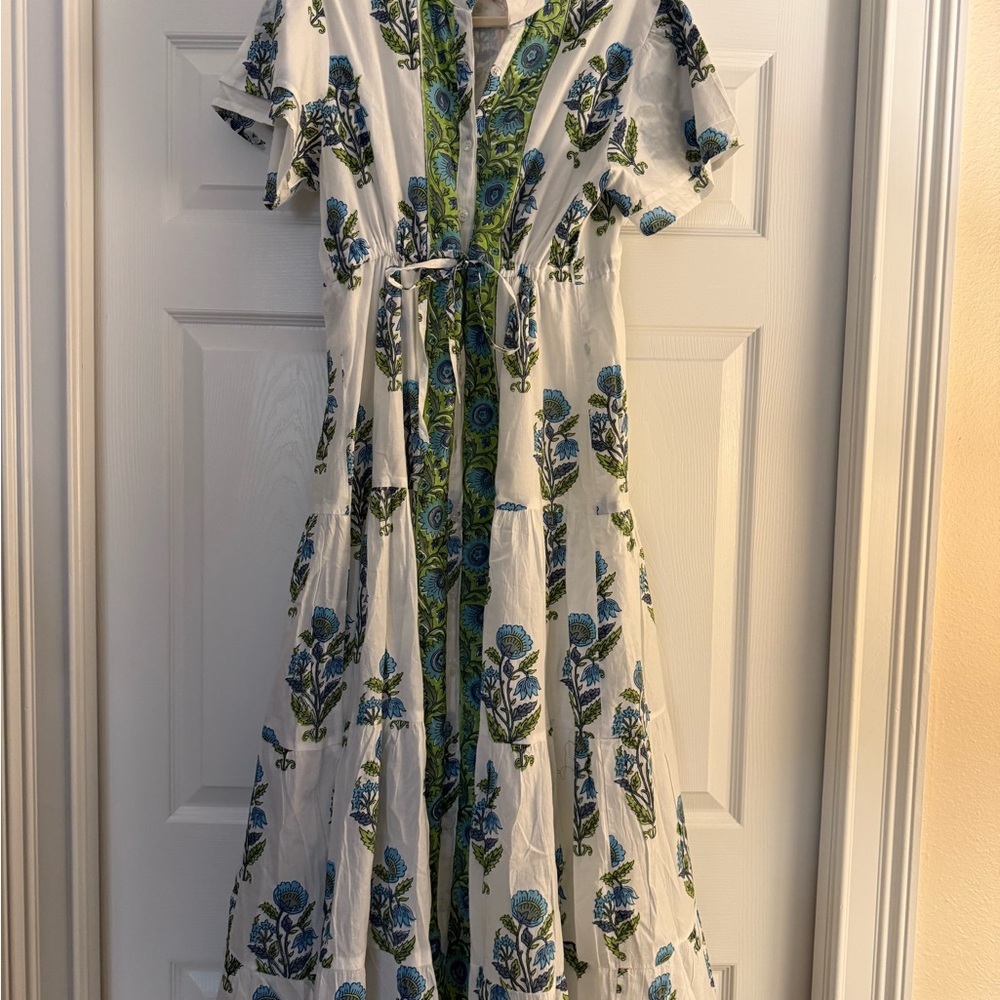 Victoria Dunn White and Blue Floral Maxi Dress